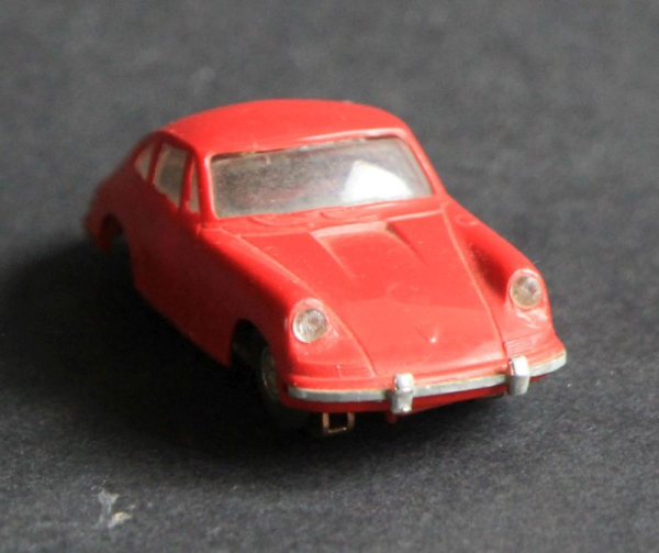 Faller AMS Porsche 911 Coupe 1964 Plasticmodell with Motor (1753)